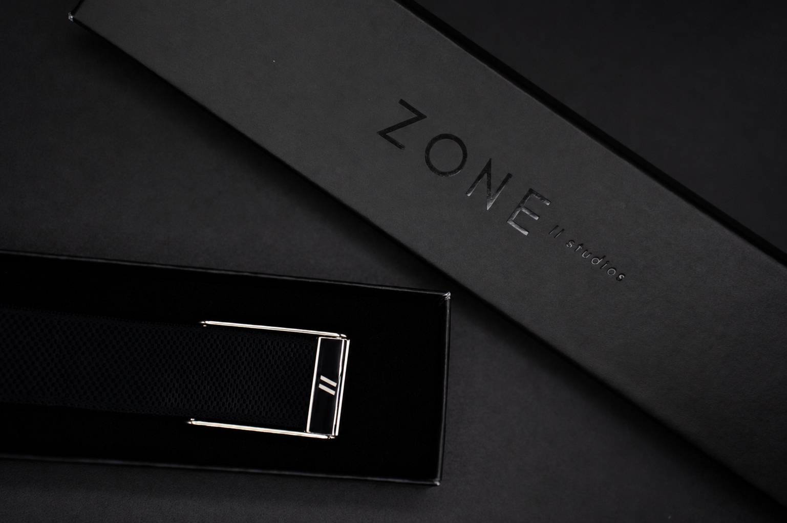 BLACK // STRAP 5.0